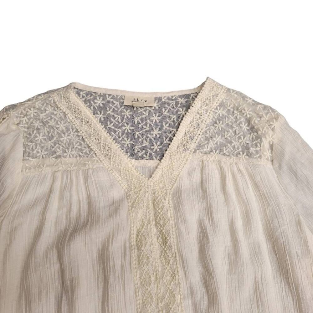 Three Medium Blouses - Picture 7 of 12